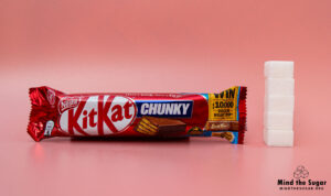 A photo of Kit Kat Chunky bar with 5.1 cubes of sugar.